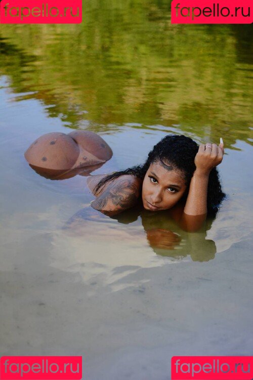 Rayanne Teles Onlyfans Photo Gallery 