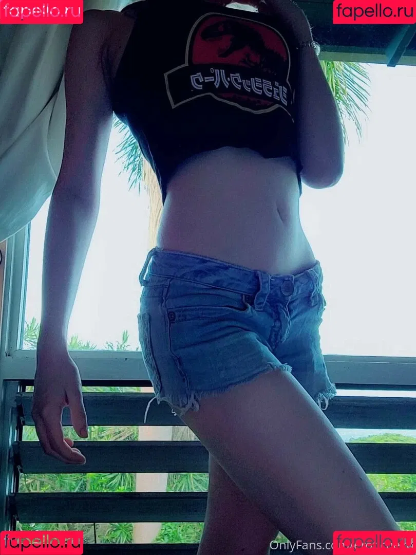 Erotic Neko Onlyfans Photo Gallery 