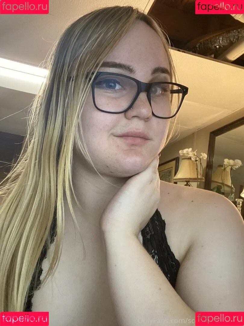 Scarlett Williams Onlyfans Photo Gallery 