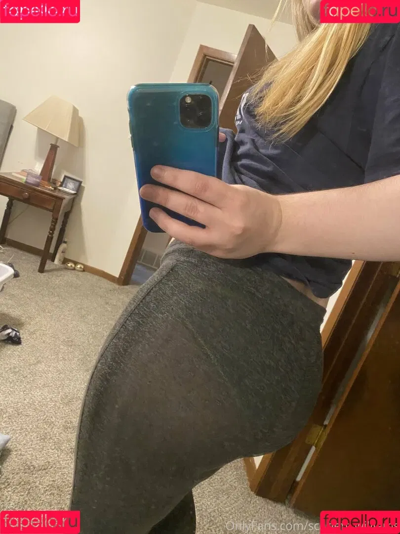 Scarlett Williams Onlyfans Photo Gallery 