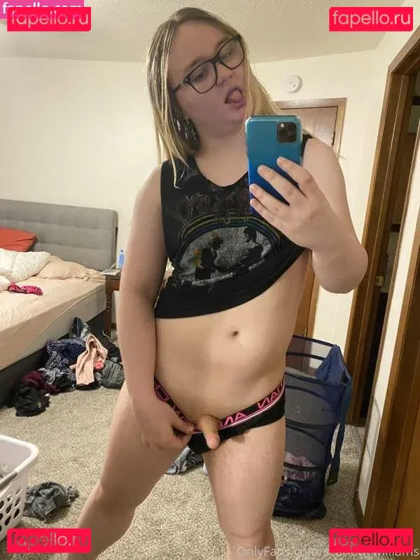 Scarlett Williams Onlyfans Photo Gallery 