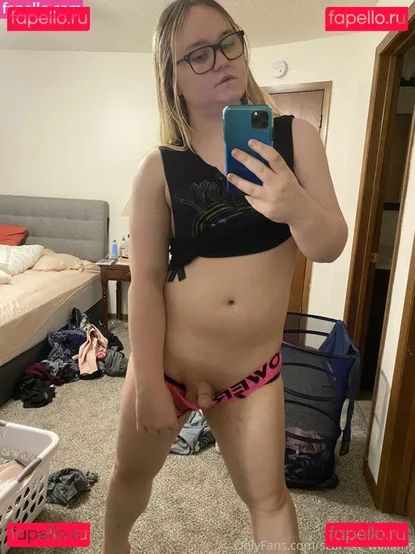 Scarlett Williams Onlyfans Photo Gallery 