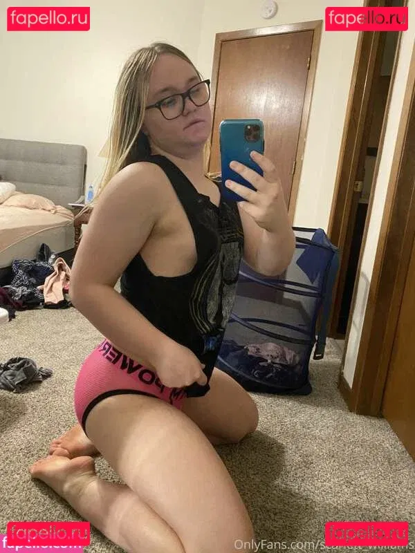 Scarlett Williams Onlyfans Photo Gallery 