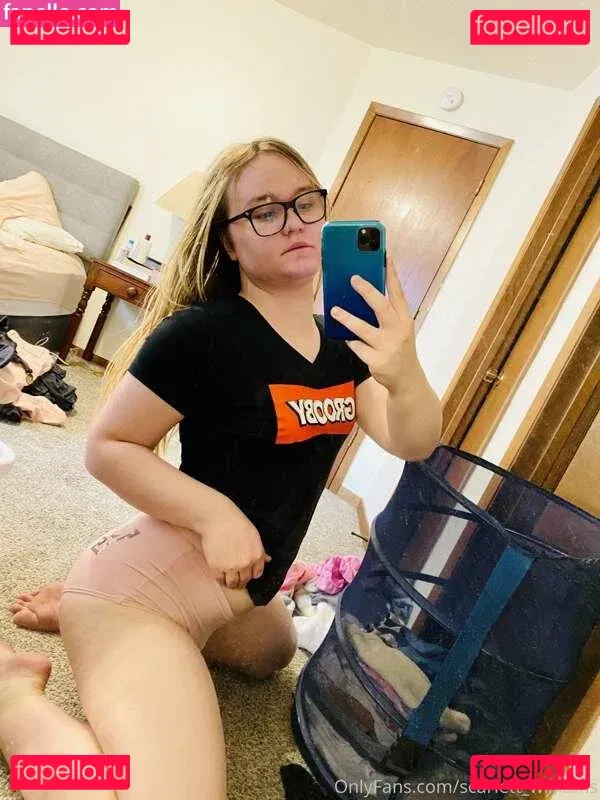 Scarlett Williams Onlyfans Photo Gallery 