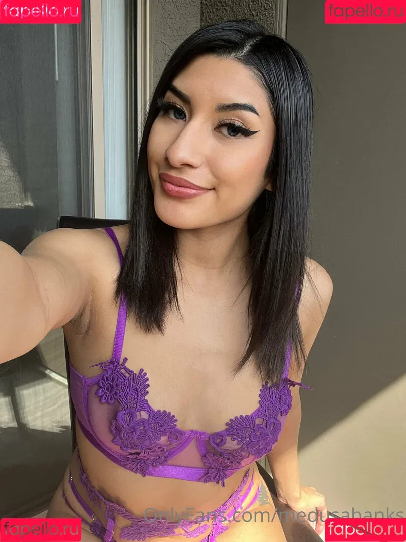 medusabanks Onlyfans Photo Gallery 