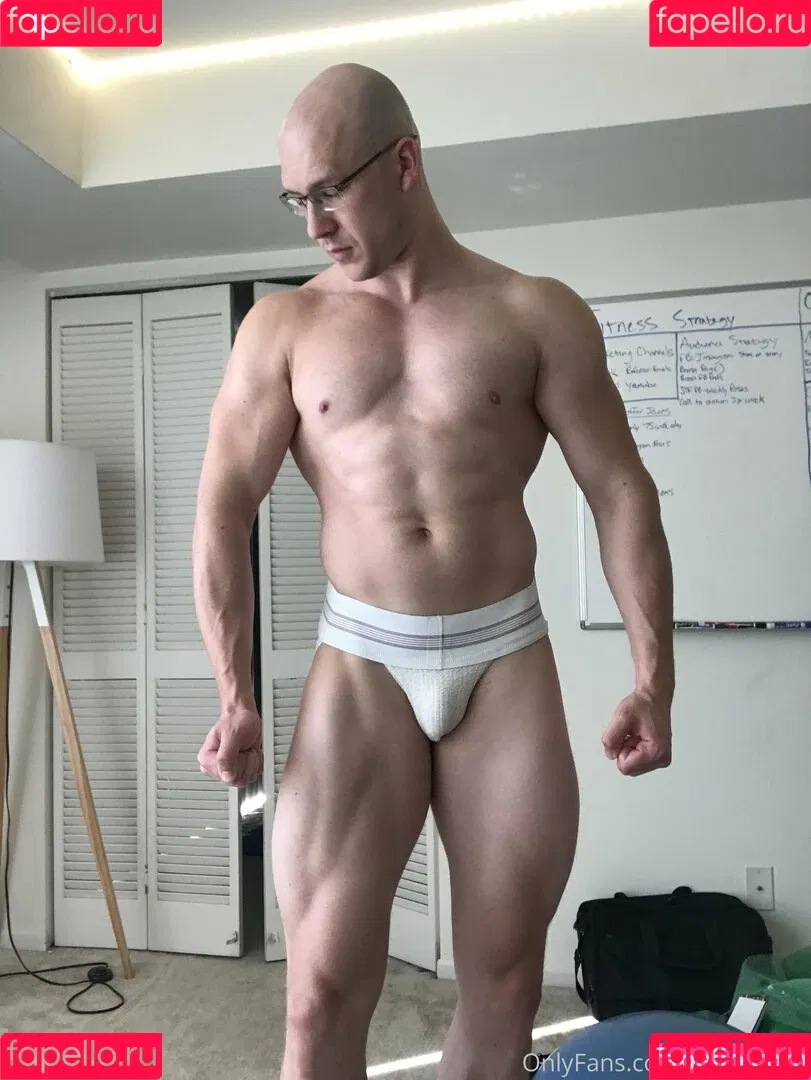 justingains Onlyfans Photo Gallery 