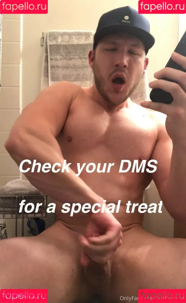 justingains Onlyfans Photo Gallery 