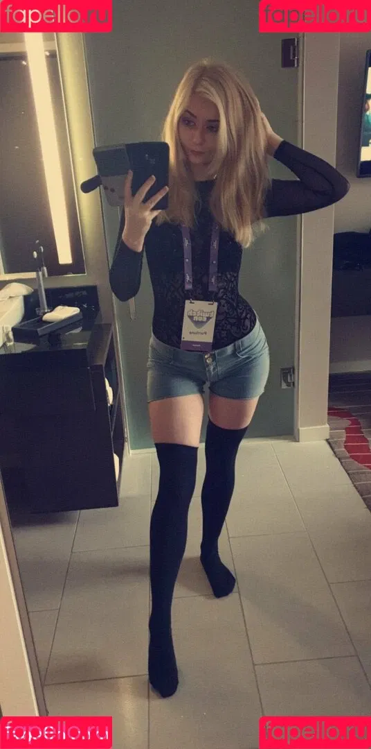 Purrluna Onlyfans Photo Gallery 