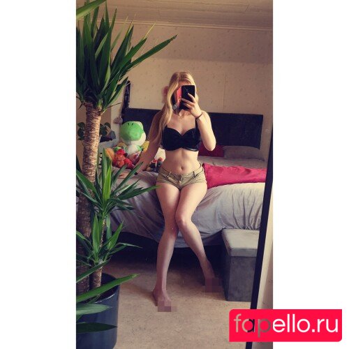 Purrluna Onlyfans Photo Gallery 