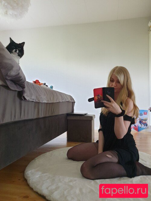 Purrluna Onlyfans Photo Gallery 