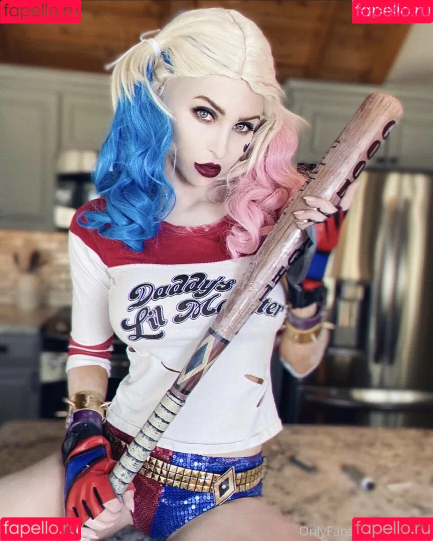 alixlynx Onlyfans Photo Gallery 