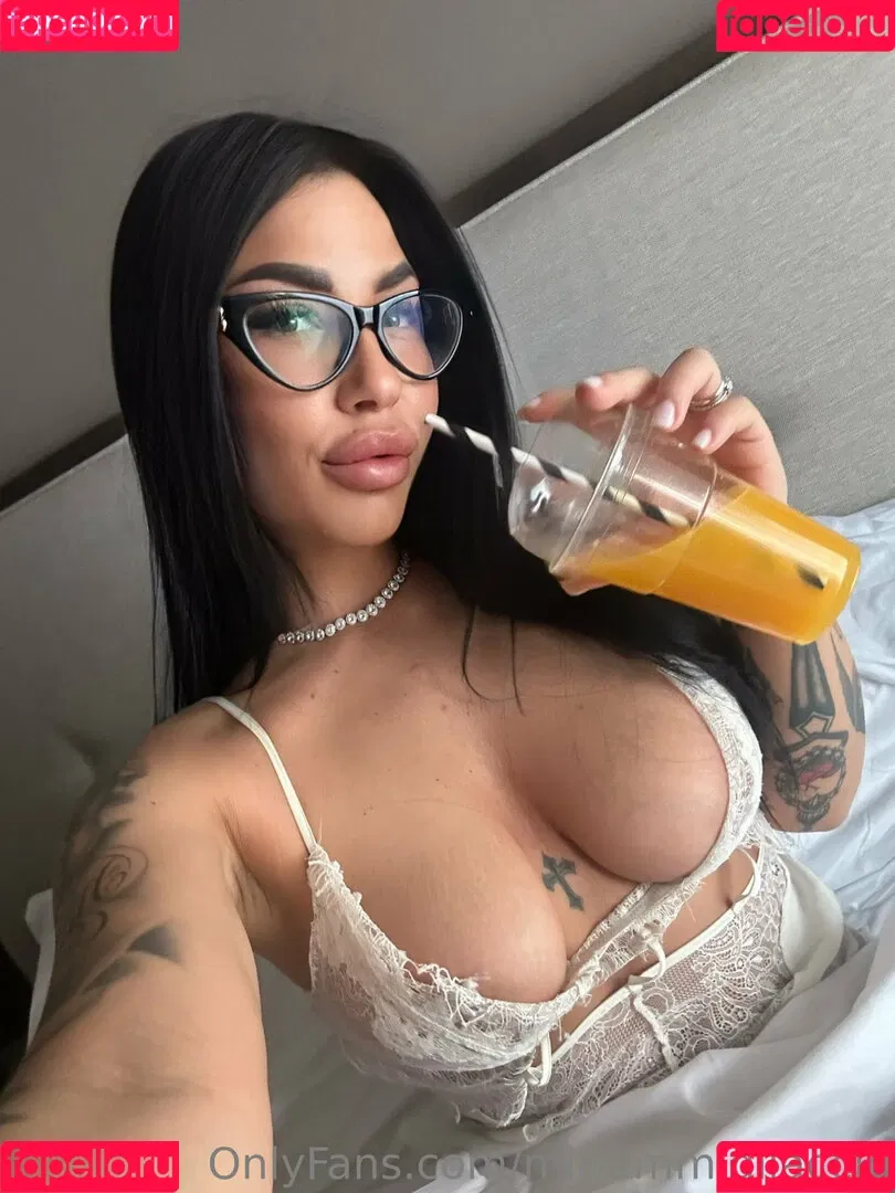 miriammigliaccio Onlyfans Photo Gallery 