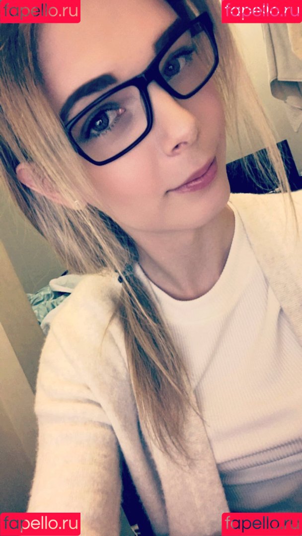 makaylaweavermain Onlyfans Photo Gallery 