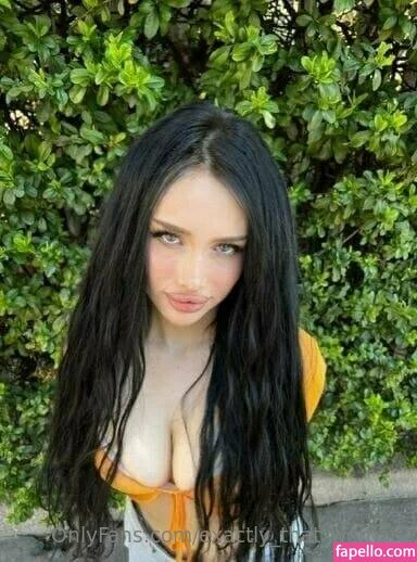 exactly_that_woman Onlyfans Photo Gallery 