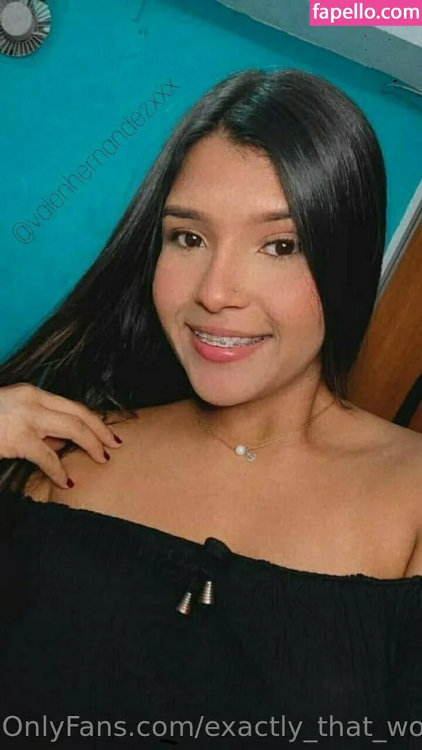 exactly_that_woman Onlyfans Photo Gallery 