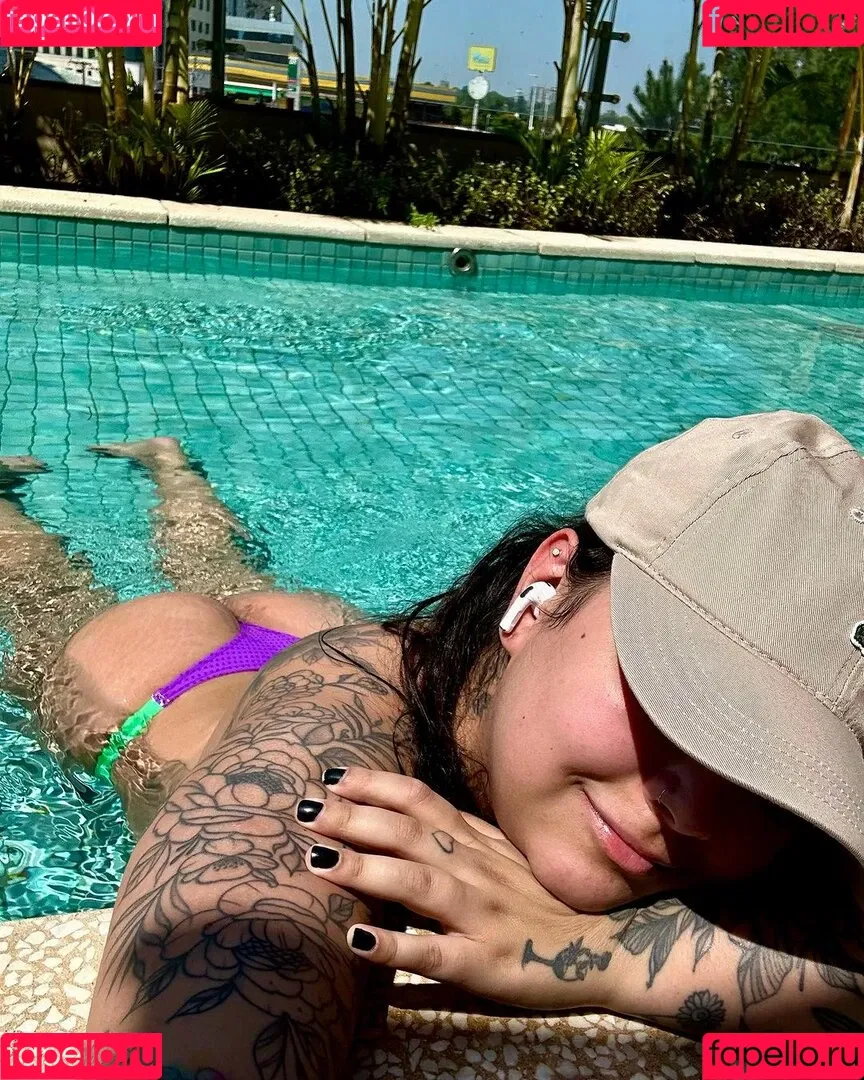 Lett Pereira Onlyfans Photo Gallery 