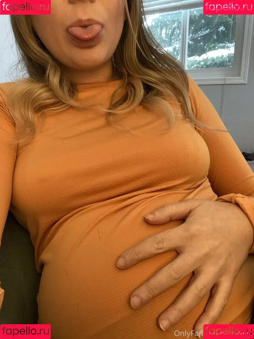 caireen Onlyfans Photo Gallery 
