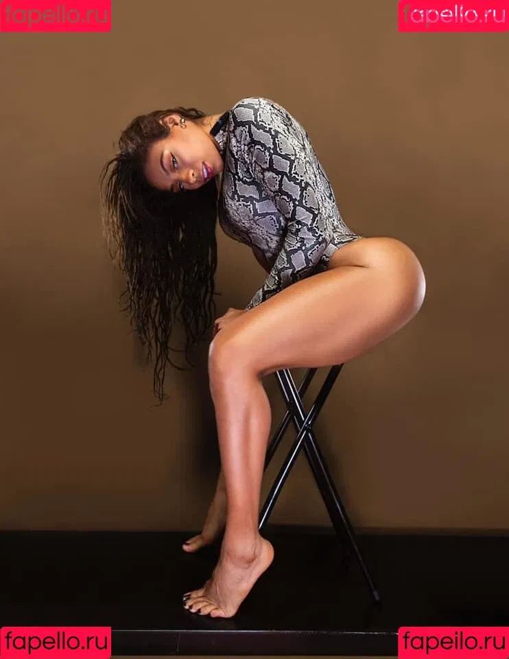 Shar-Zayn Onlyfans Photo Gallery 