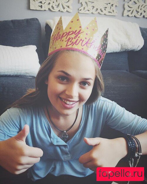 Alyssa Jirrels Onlyfans Photo Gallery 