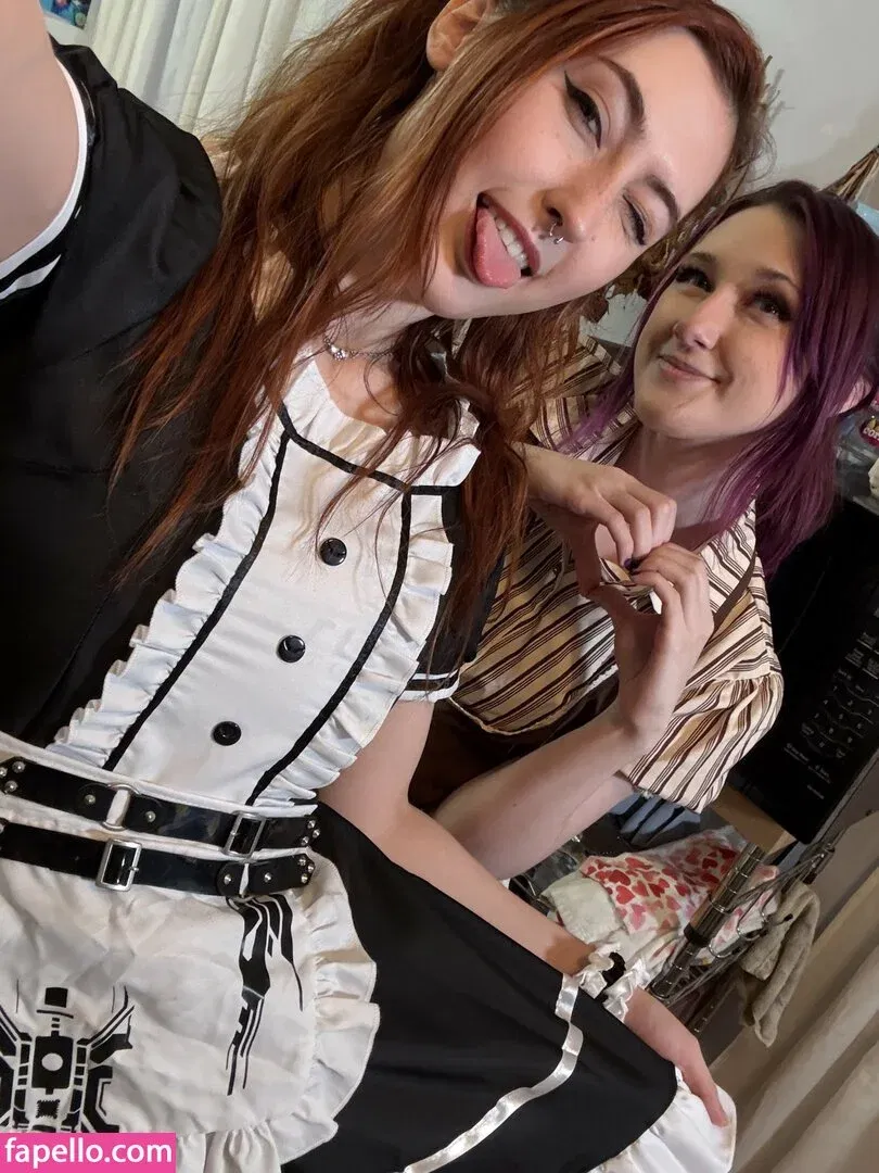 Labinnak Mangoloo Cosplay Onlyfans Photo Gallery 