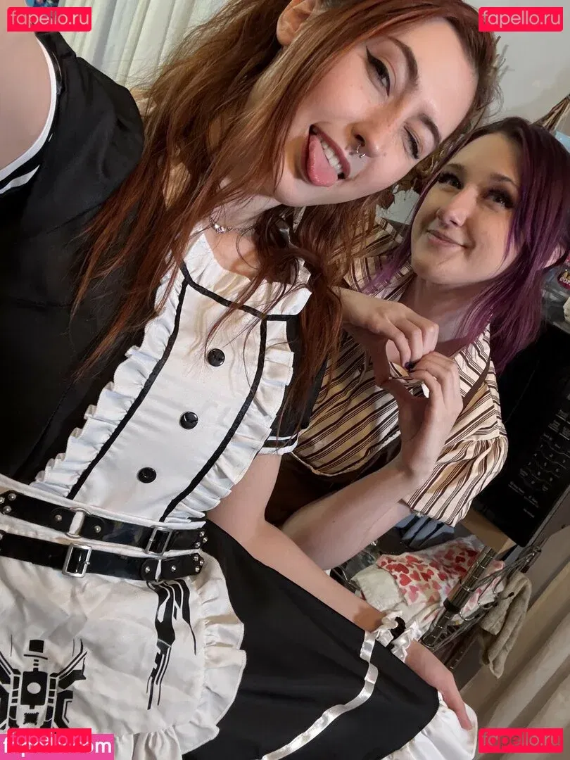 Labinnak Mangoloo Cosplay Onlyfans Photo Gallery 