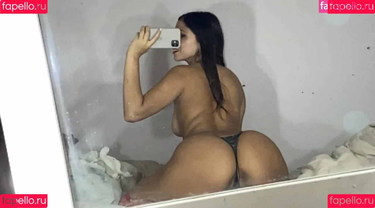 Meli Barroso Onlyfans Photo Gallery 