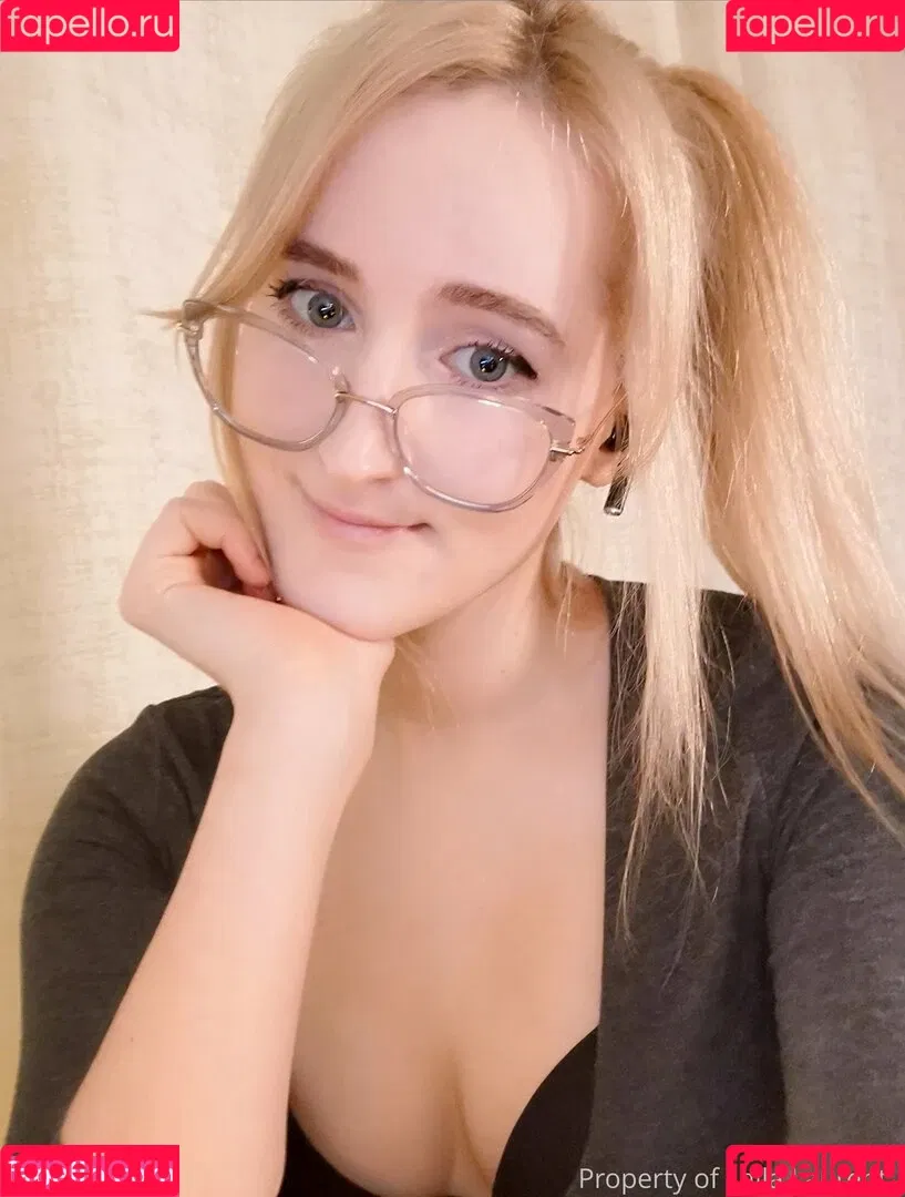 Laila Laurent Onlyfans Photo Gallery 