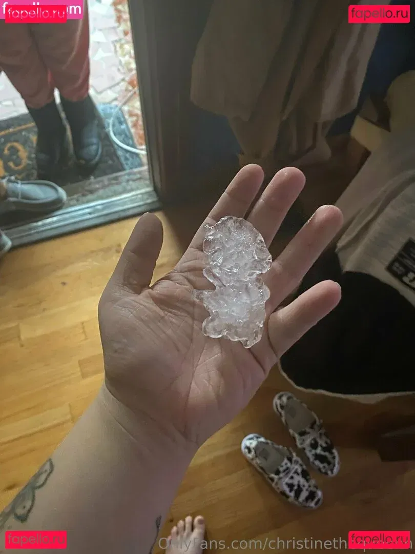 christinethequeenn Onlyfans Photo Gallery 