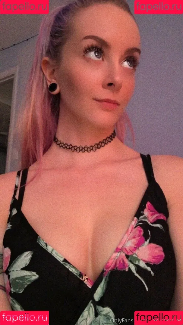 kinkynyrafree Onlyfans Photo Gallery 