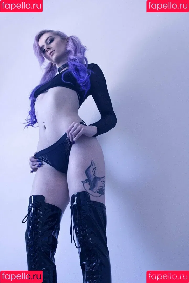 kinkynyrafree Onlyfans Photo Gallery 