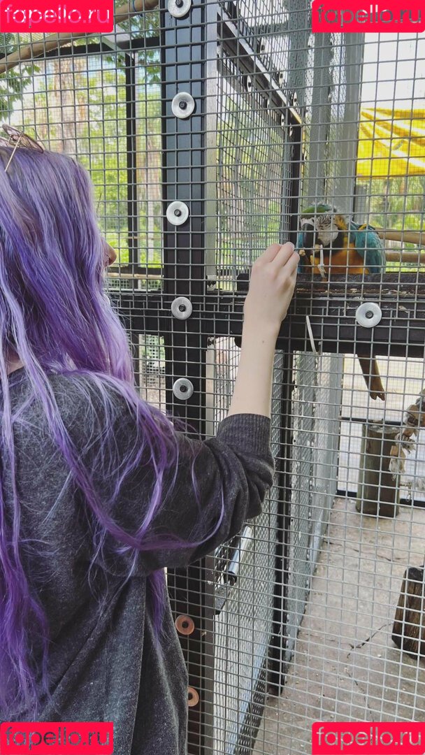 kinkynyrafree Onlyfans Photo Gallery 