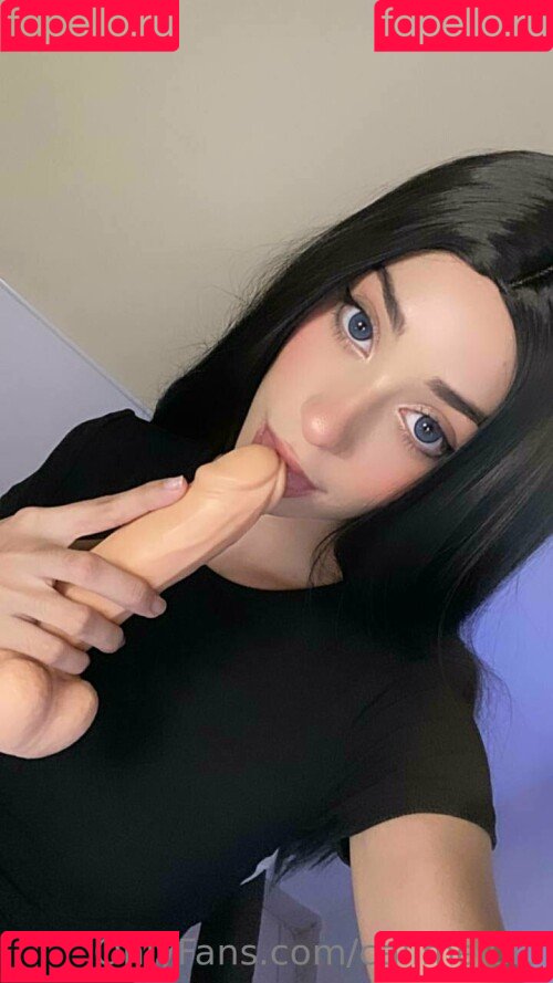 CallMeLulo Onlyfans Photo Gallery 