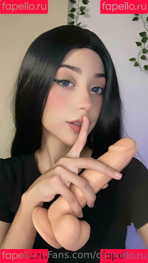 CallMeLulo Onlyfans Photo Gallery 