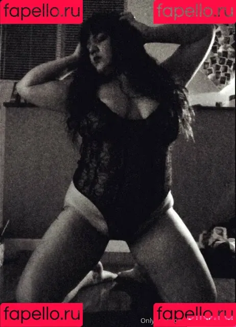 lolalovegoodxo Onlyfans Photo Gallery 