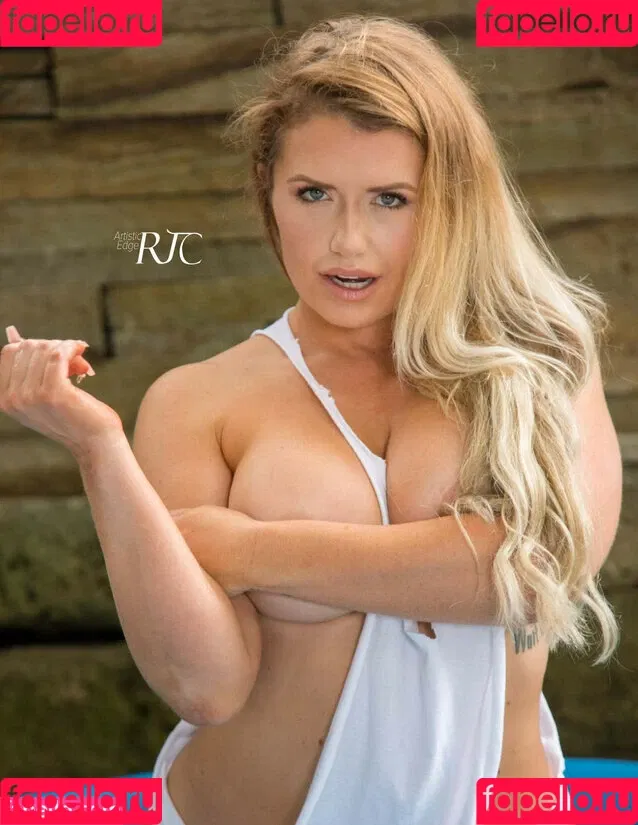 Sami Kat Onlyfans Photo Gallery 