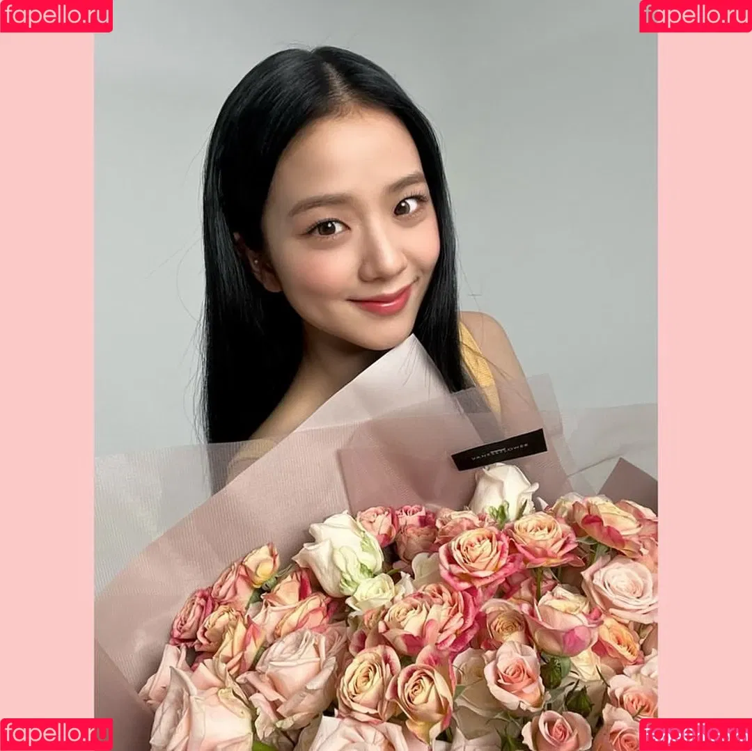 Jisoo Onlyfans Photo Gallery 
