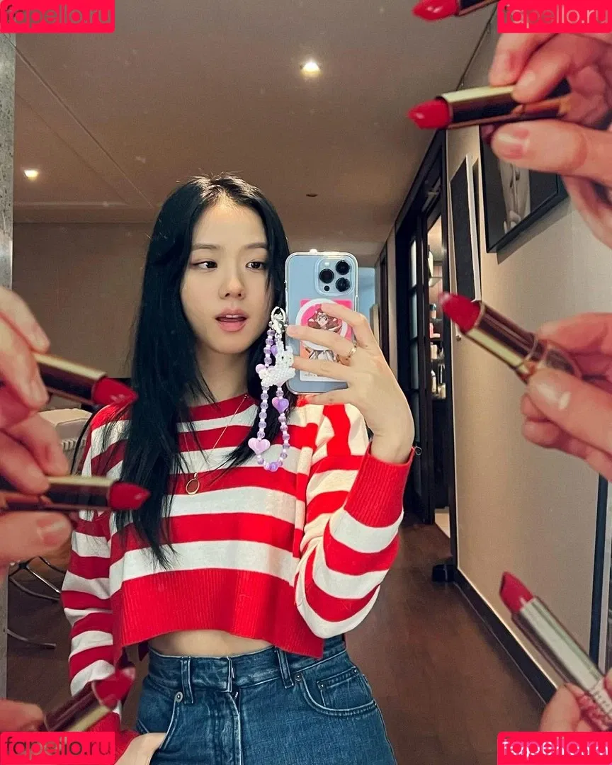 Jisoo Onlyfans Photo Gallery 