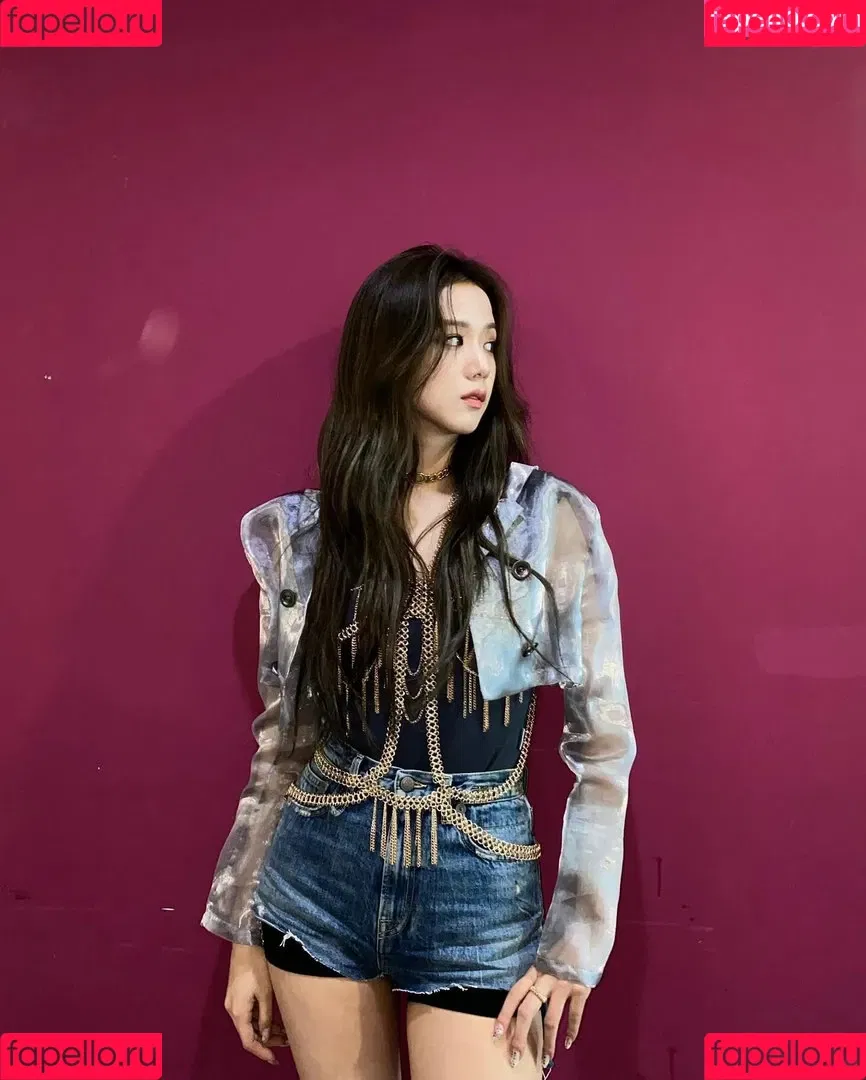 Jisoo Onlyfans Photo Gallery 