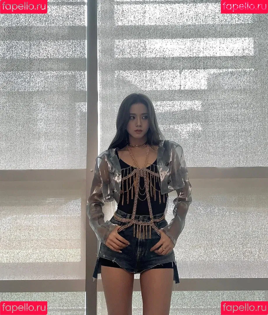 Jisoo Onlyfans Photo Gallery 