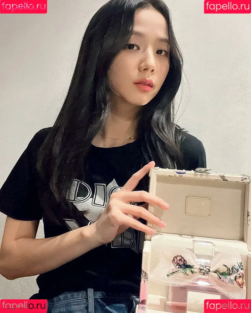 Jisoo Onlyfans Photo Gallery 