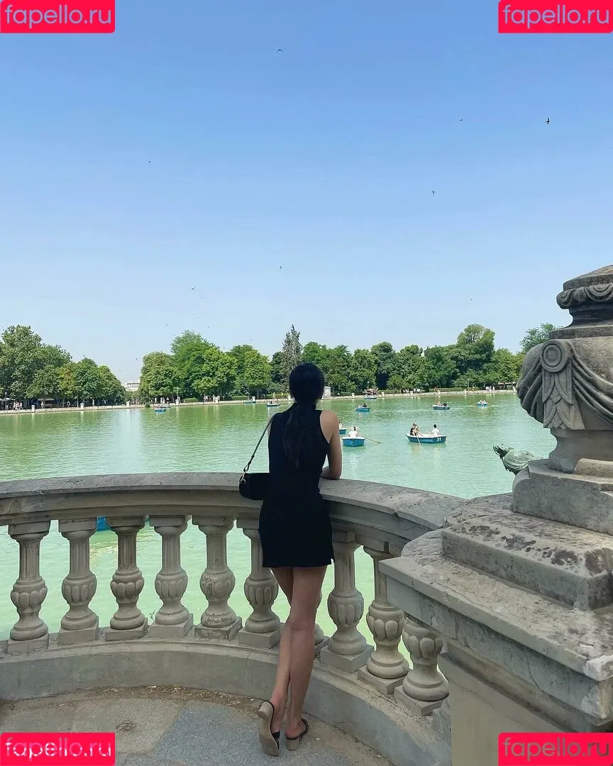 Jisoo Onlyfans Photo Gallery 