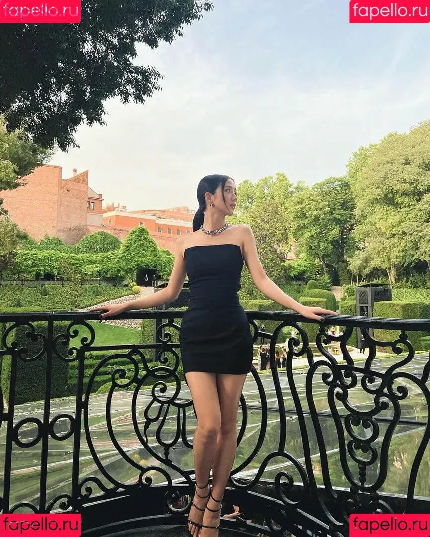Jisoo Onlyfans Photo Gallery 