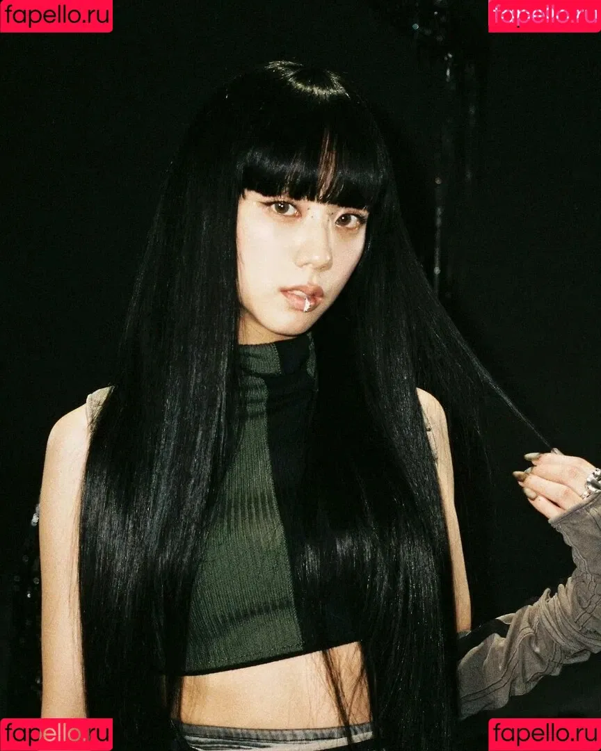 Jisoo Onlyfans Photo Gallery 