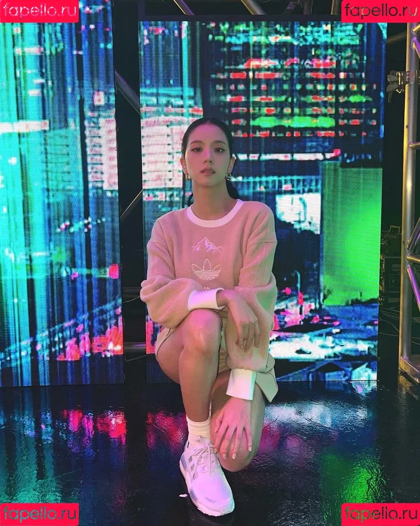 Jisoo Onlyfans Photo Gallery 
