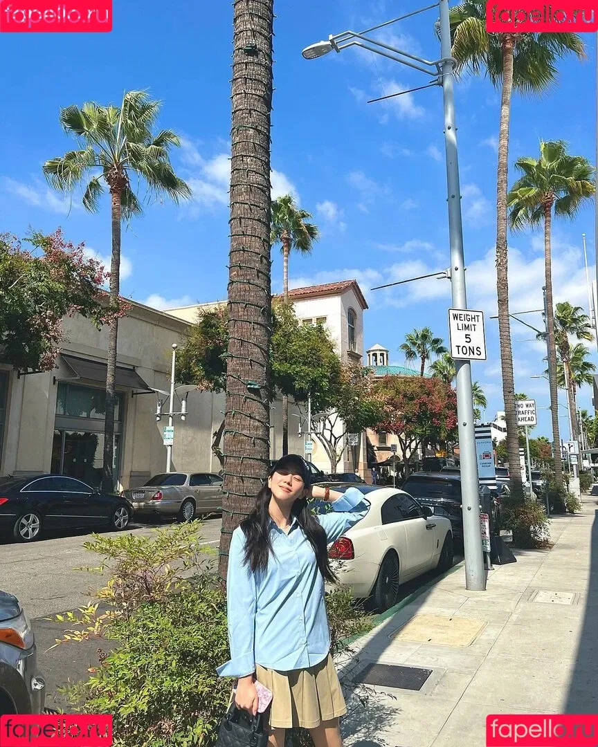 Jisoo Onlyfans Photo Gallery 