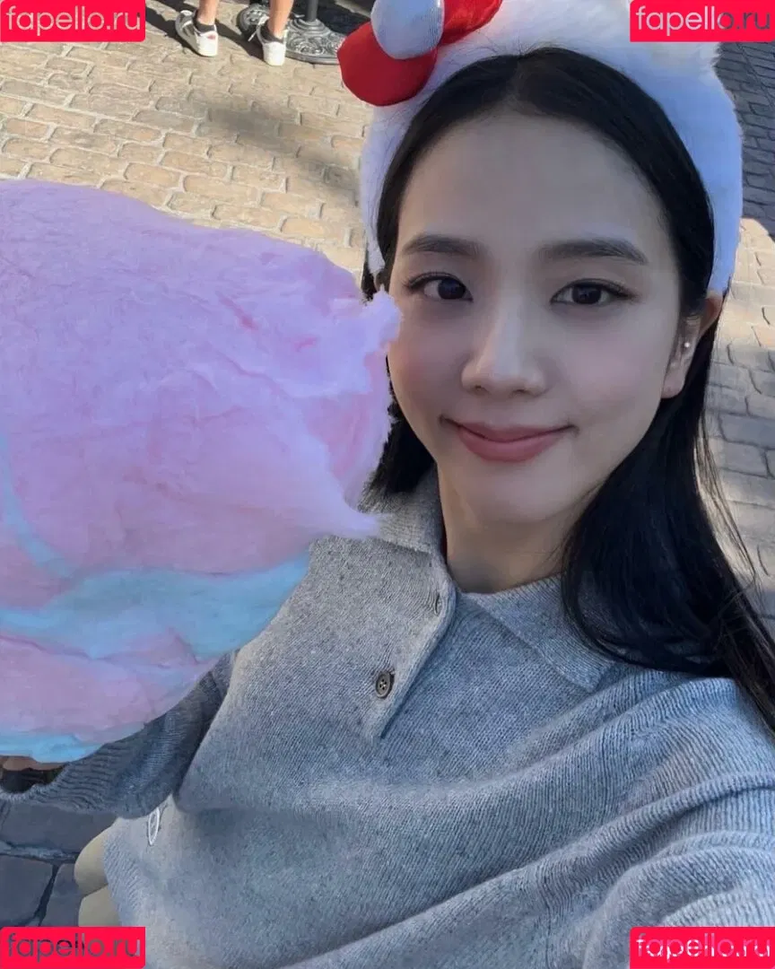 Jisoo Onlyfans Photo Gallery 