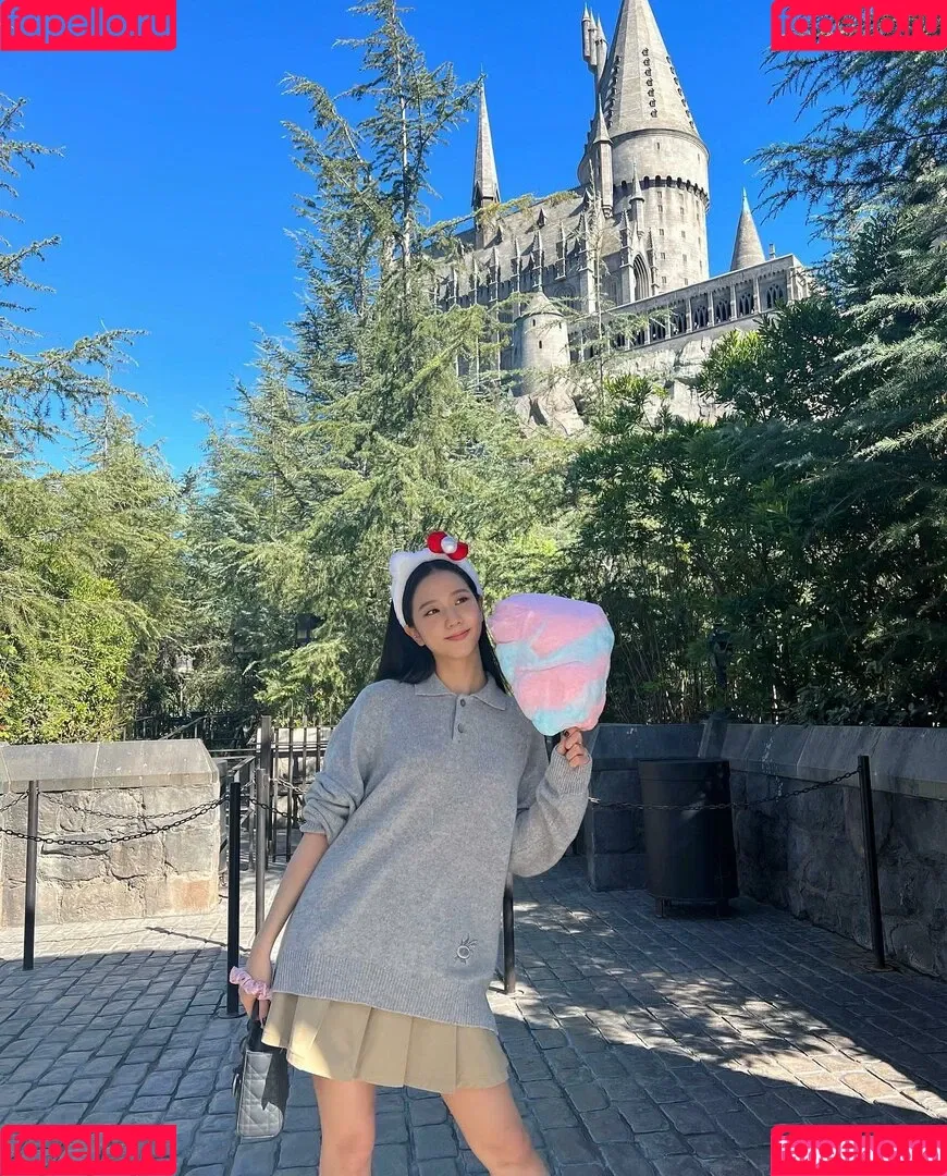 Jisoo Onlyfans Photo Gallery 