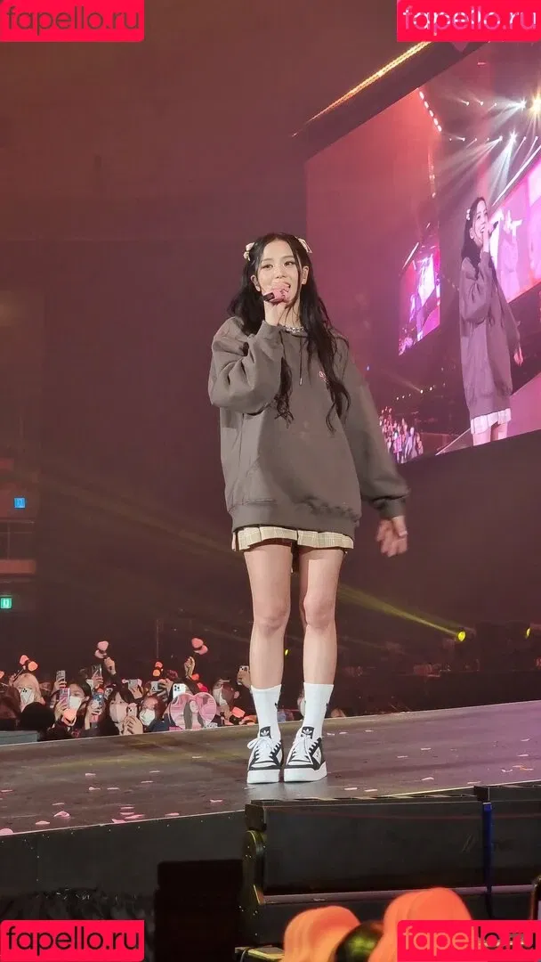 Jisoo Onlyfans Photo Gallery 
