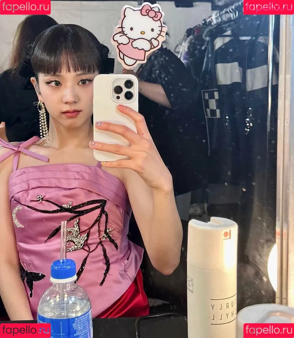 Jisoo Onlyfans Photo Gallery 