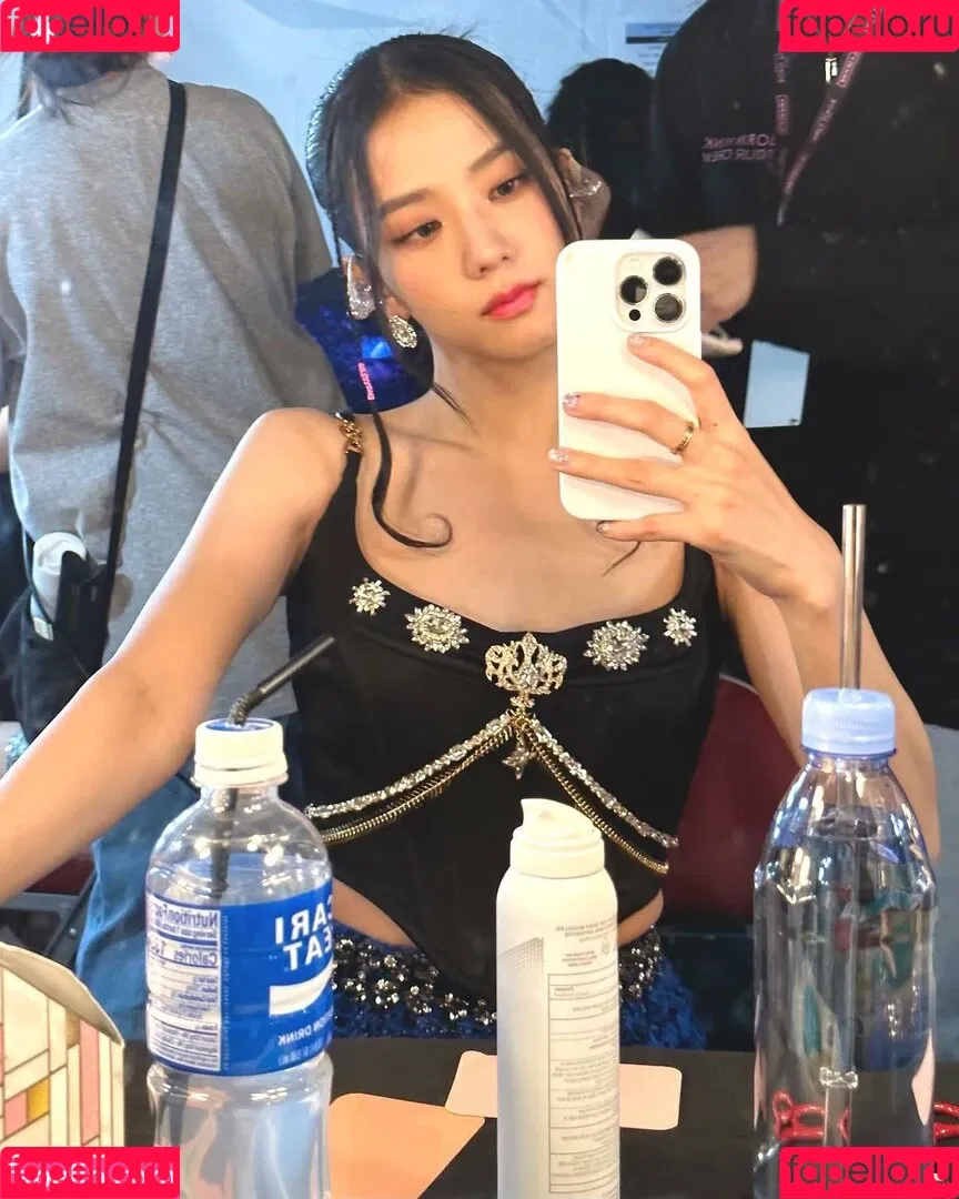 Jisoo Onlyfans Photo Gallery 
